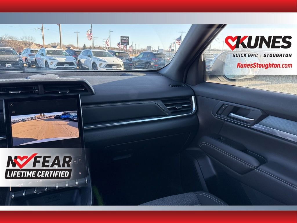 Used 2025 GMC Terrain Elevation image 42