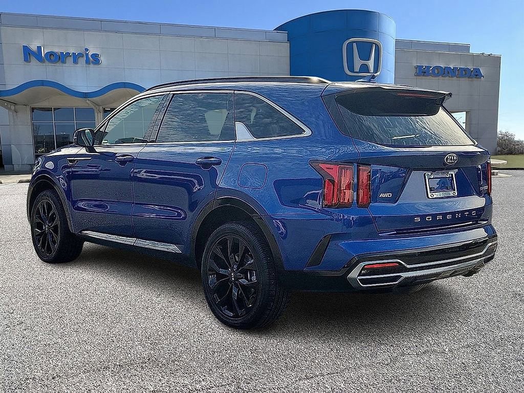 Used 2021 Kia Sorento SX image 3
