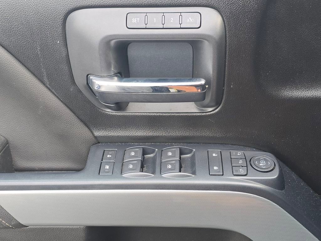 Used 2018 Chevrolet Silverado 2500 LTZ w/ Duramax Plus Package image 28