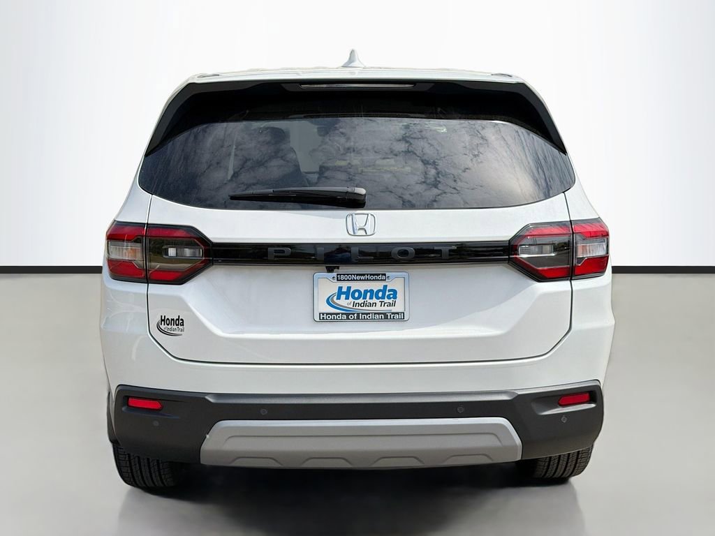 Used 2025 Honda Pilot EX-L image 6