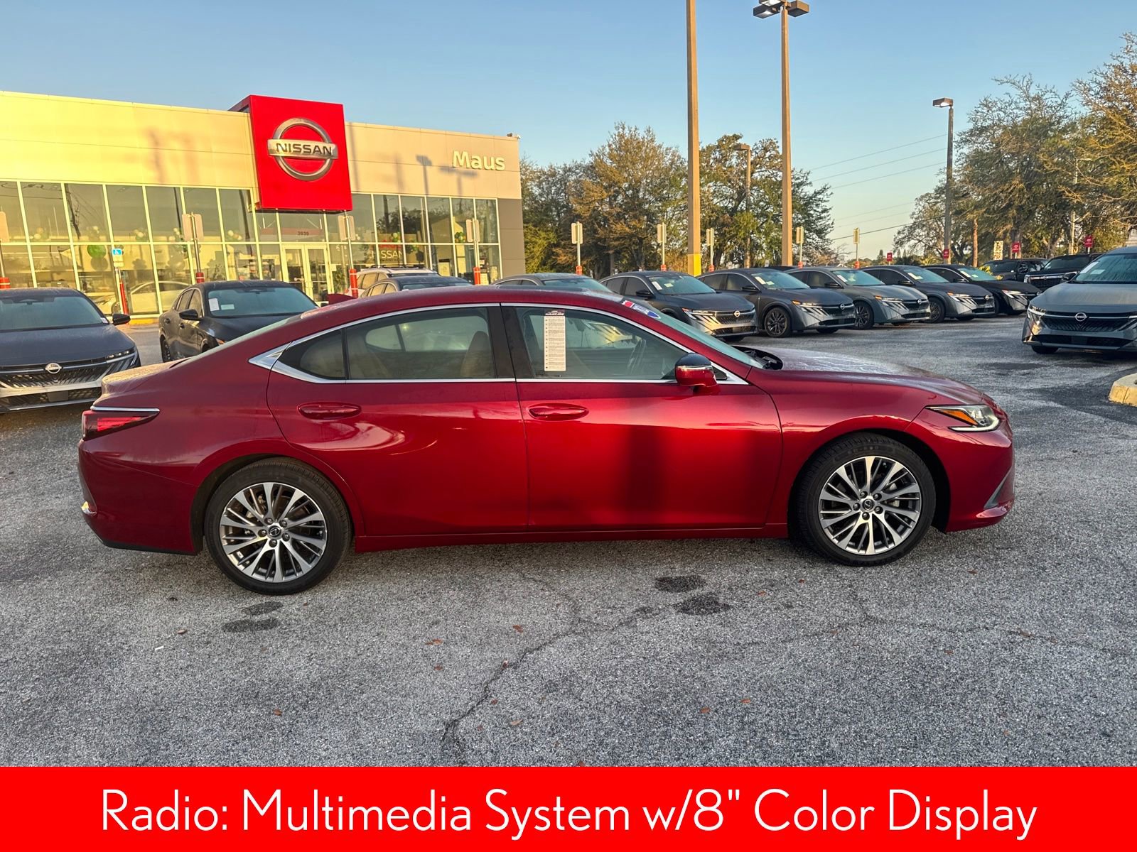 Used 2021 Lexus ES 350 w/ Premium Package image 5