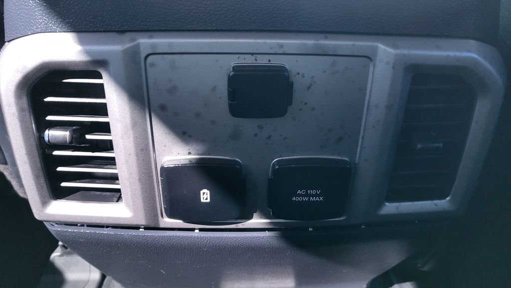 Used 2022 Ford F250 Lariat w/ Lariat Ultimate Package image 24