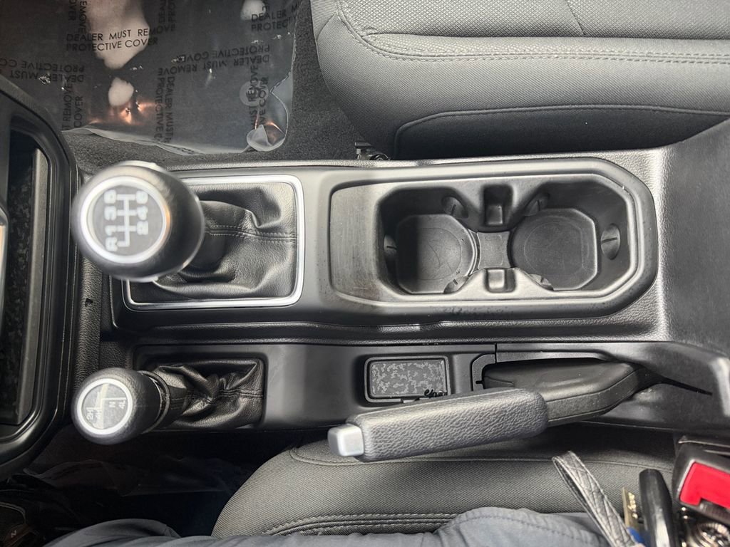 Used 2020 Jeep Wrangler Unlimited Sport image 21