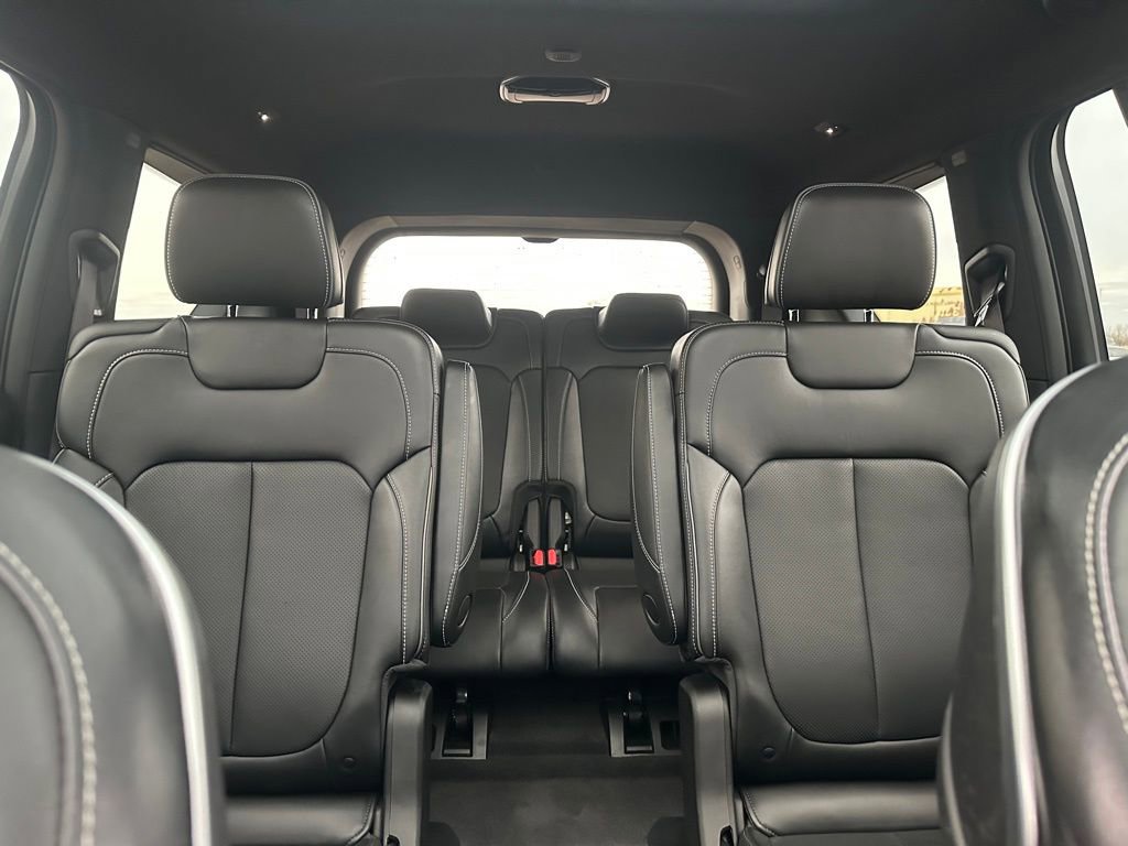 Used 2021 Jeep Grand Cherokee L Overland w/ Advanced Protech Group III image 34