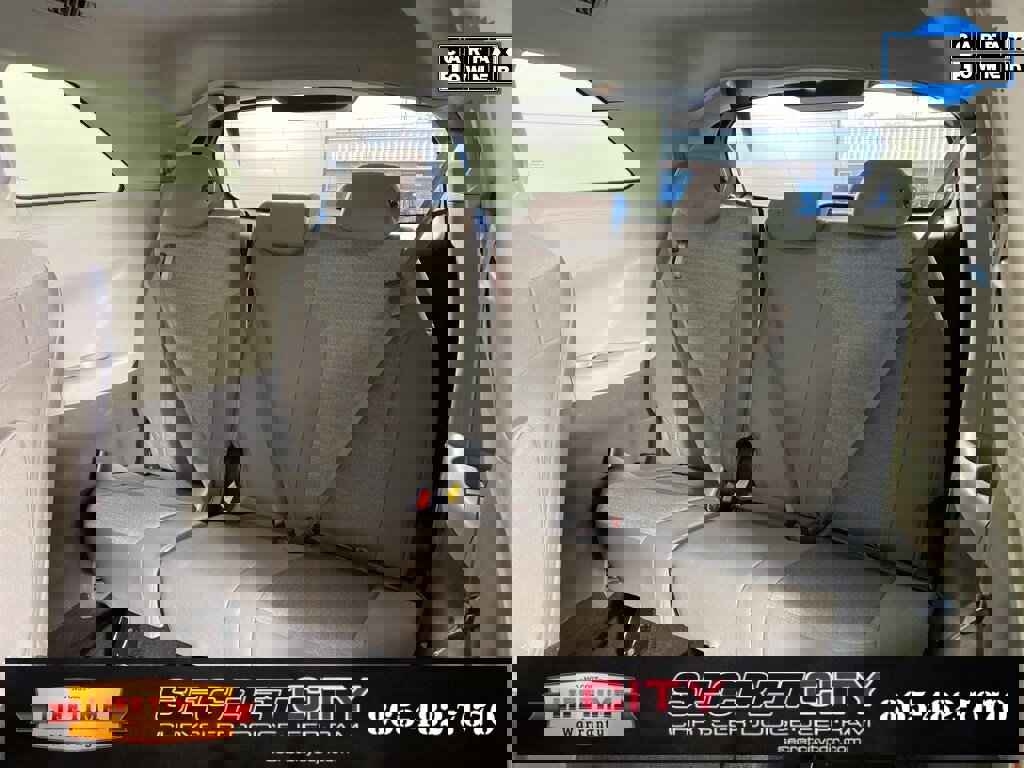 Used 2024 Toyota Sienna LE image 28