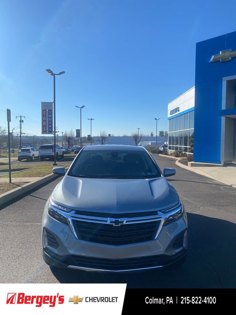 Certified 2024 Chevrolet Equinox LT w/ LPO, Floor Liner Package image 10