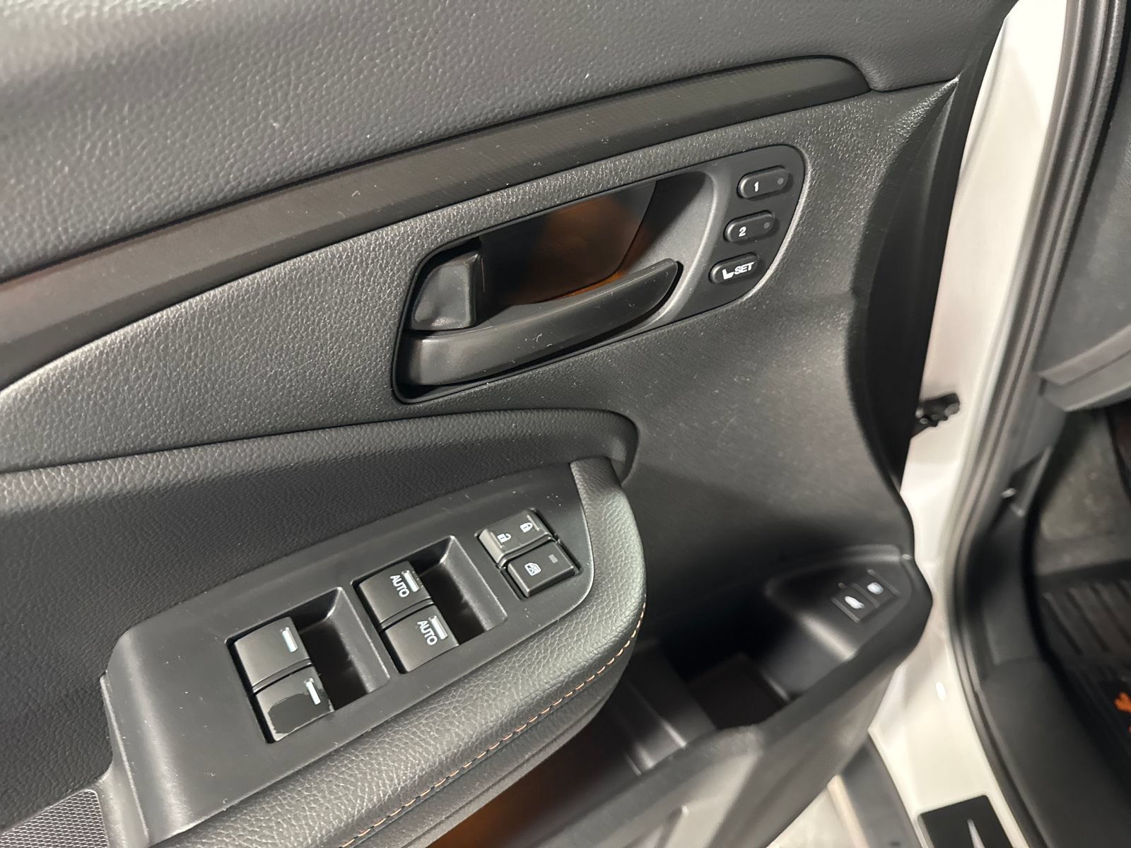 Certified 2025 Honda Passport TrailSport image 12