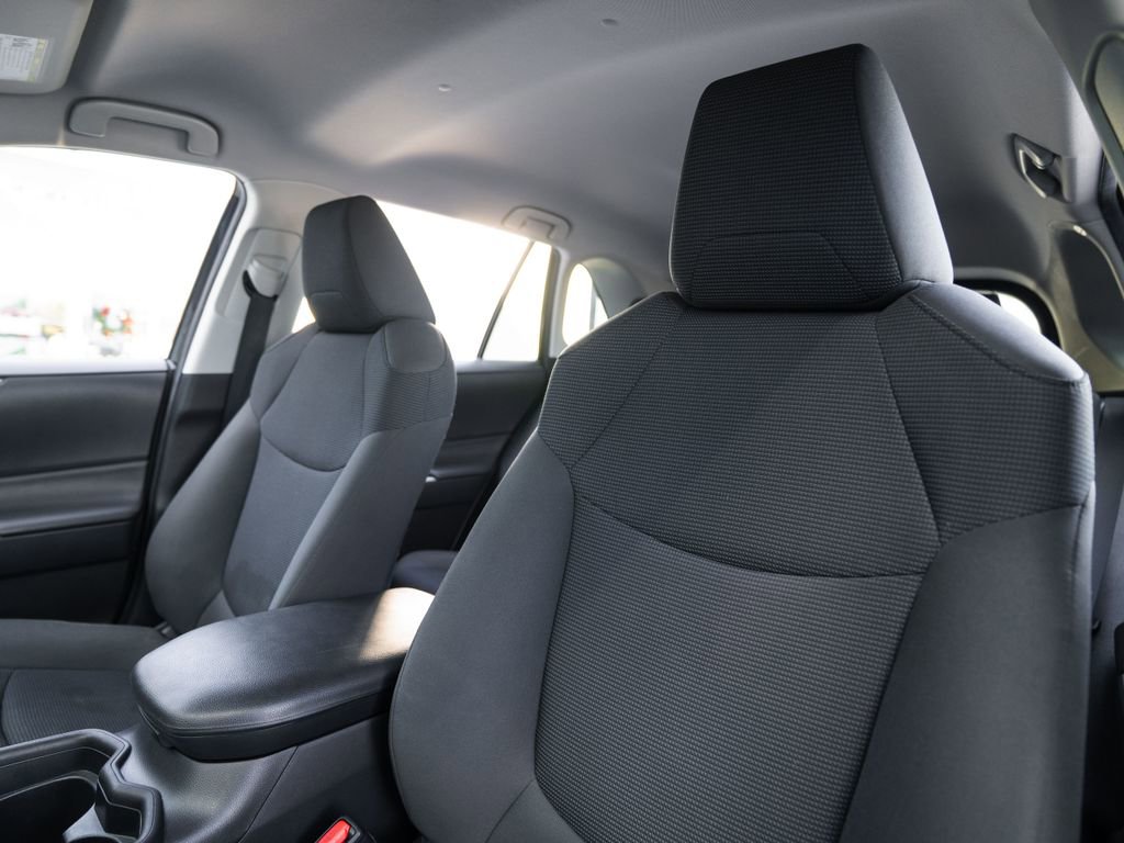 Used 2020 Toyota RAV4 LE w/ All Weather Liner Package image 13