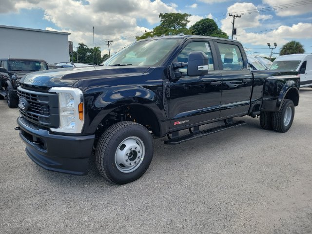 New 2027 Ford F350 XL AWD/4WD image 2