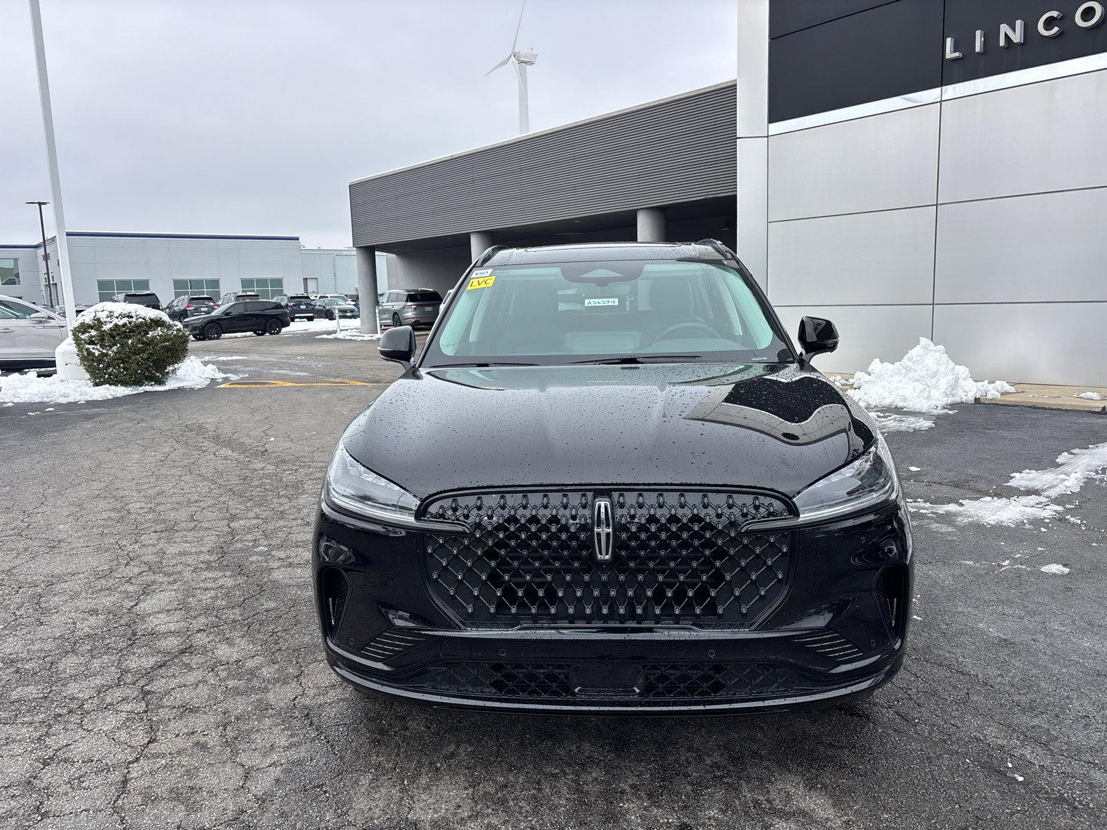 New 2026 Lincoln Aviator AWD w/ Jet Appearance Package image 2