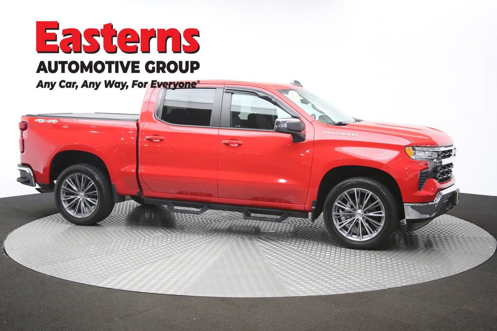 Used 2022 Chevrolet Silverado 1500 LT AWD/4WD image 54