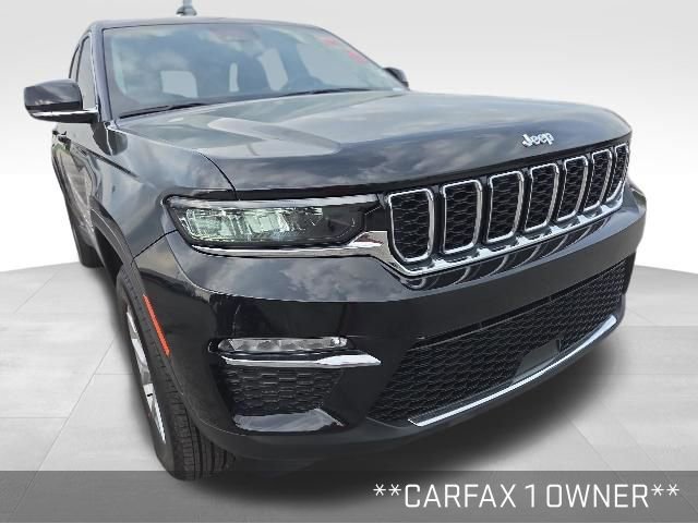Used 2023 Jeep Grand Cherokee Limited AWD/4WD image 2