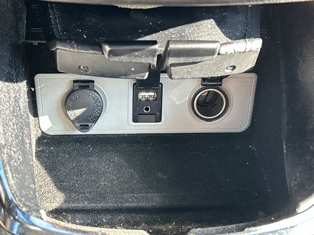 Used 2015 Toyota Avalon XLE FWD image 38