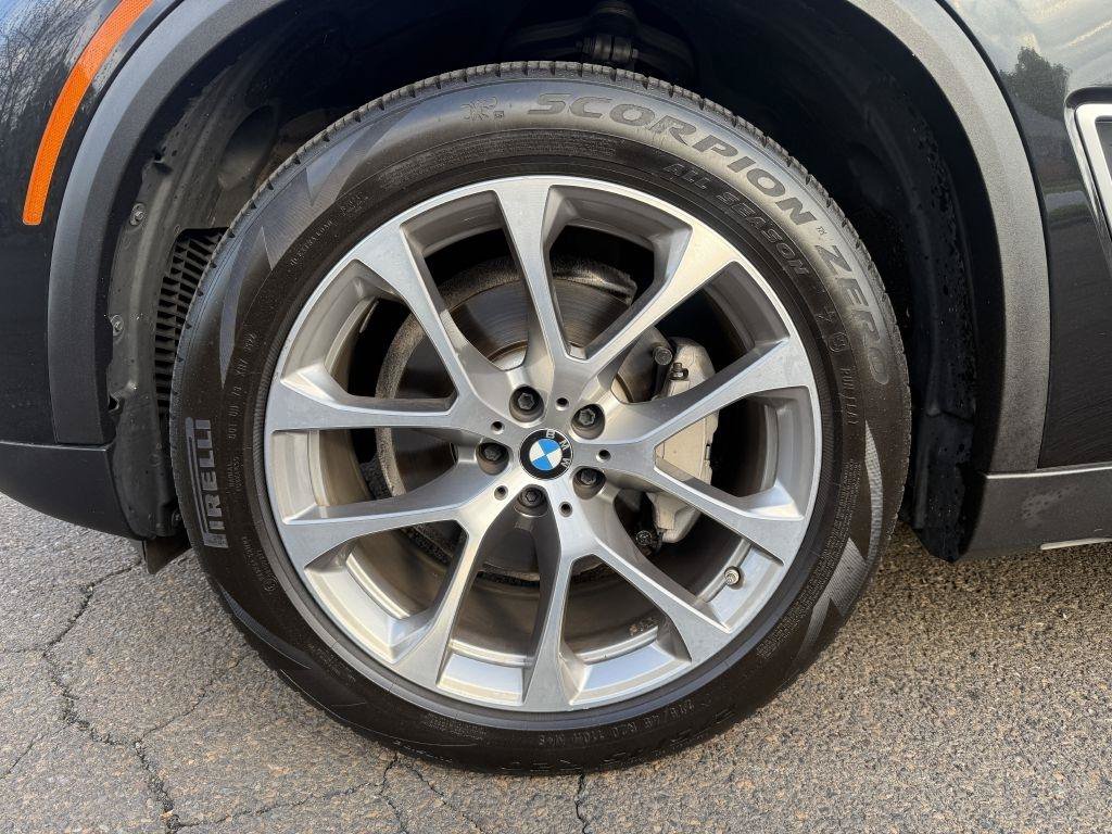 Used 2019 BMW X5 xDrive40i w/ Convenience Package AWD/4WD image 38