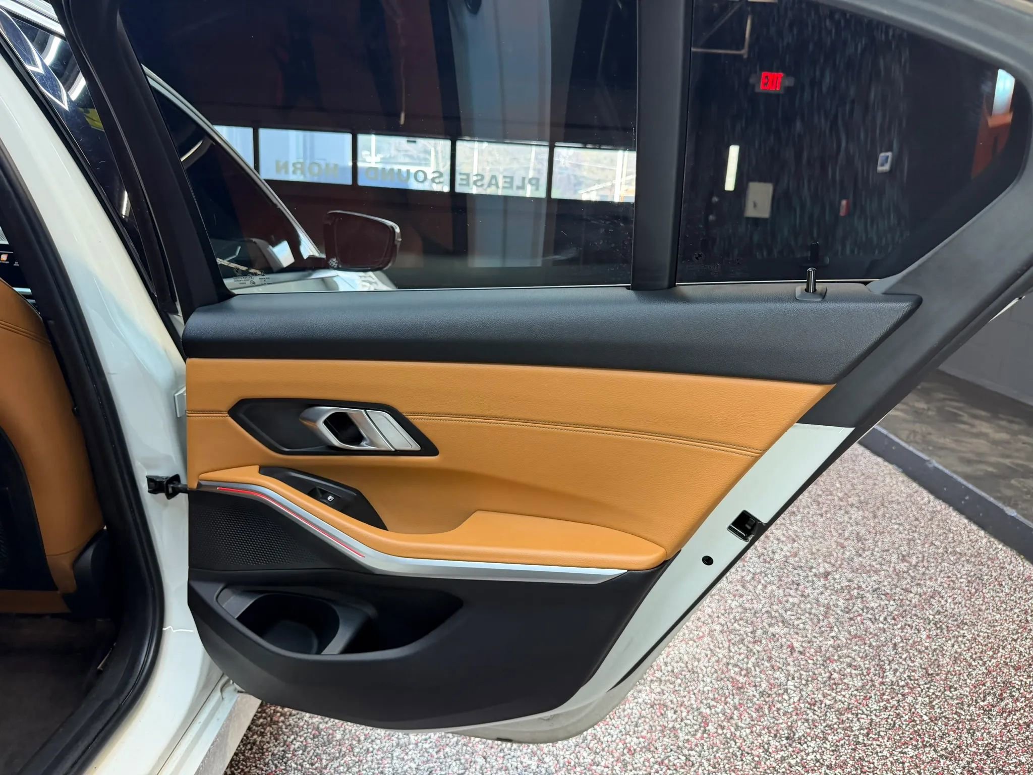 Used 2019 BMW 330i xDrive Sedan w/ Premium Package AWD/4WD image 40