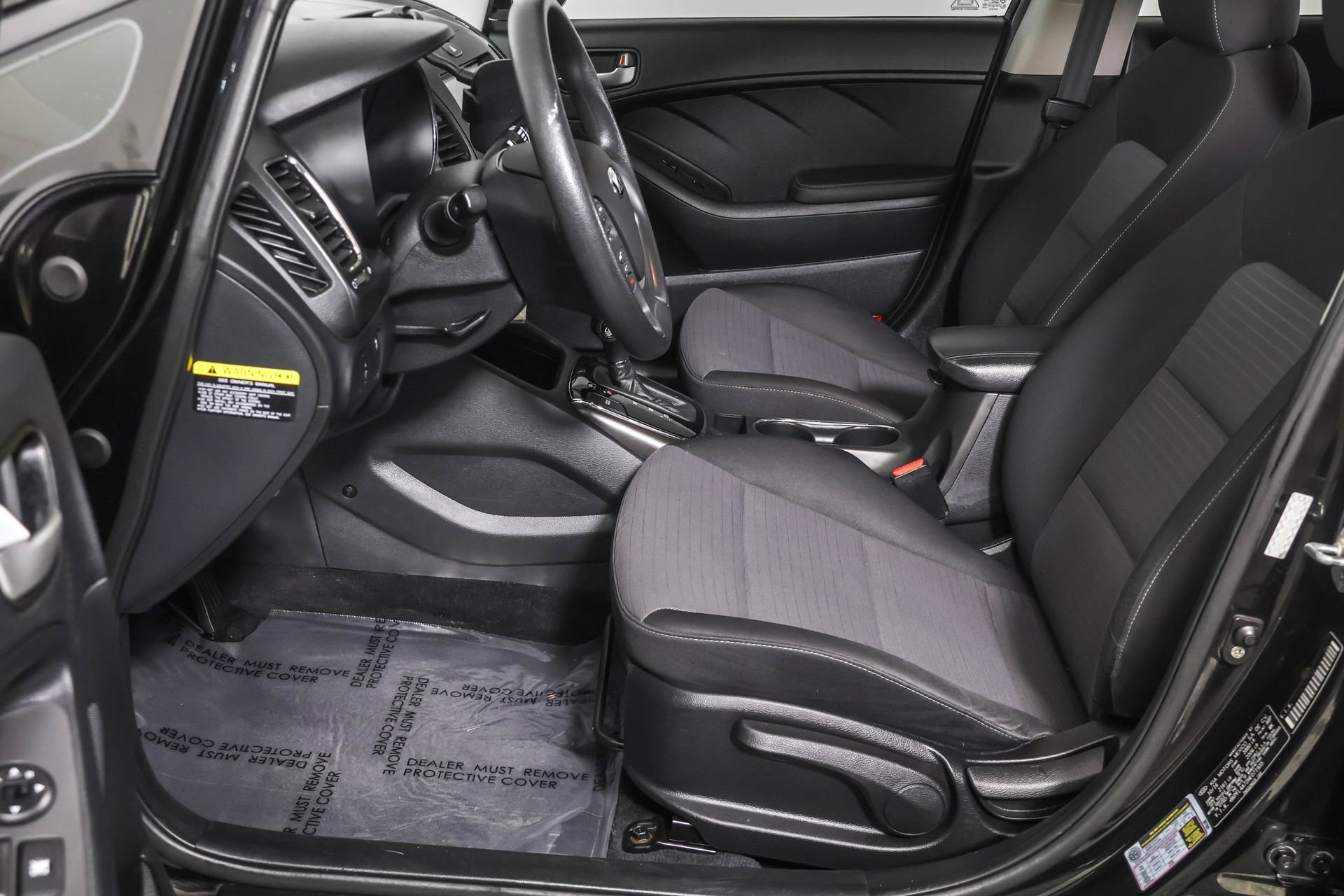 Used 2017 Kia Forte LX w/ LX Popular Package image 22