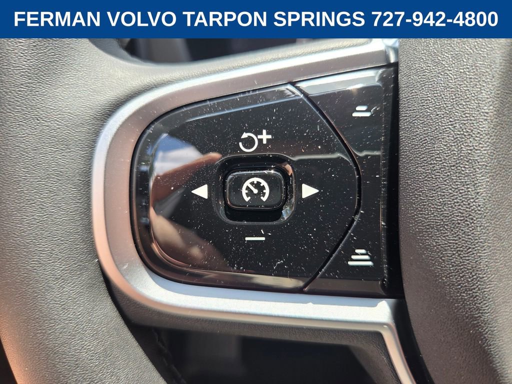 New 2026 Volvo XC60 B5 Plus w/ Protection Package Premier AWD/4WD image 31