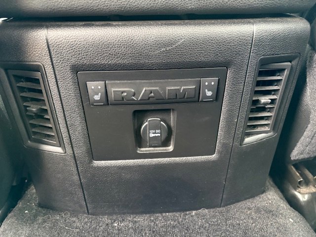 Used 2014 RAM 1500 Limited image 10