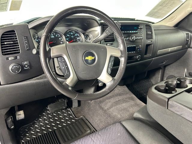 Used 2010 Chevrolet Silverado 1500 LT w/ Power Pack Plus image 17