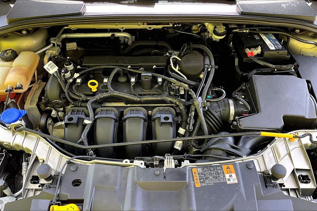 Used 2016 Ford Focus SE w/ SE Power Seat Package image 20