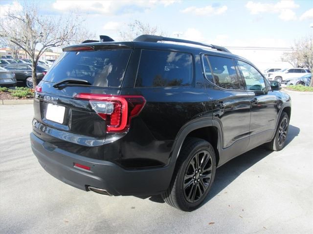 Used 2023 GMC Acadia SLT w/ Elevation Edition image 7