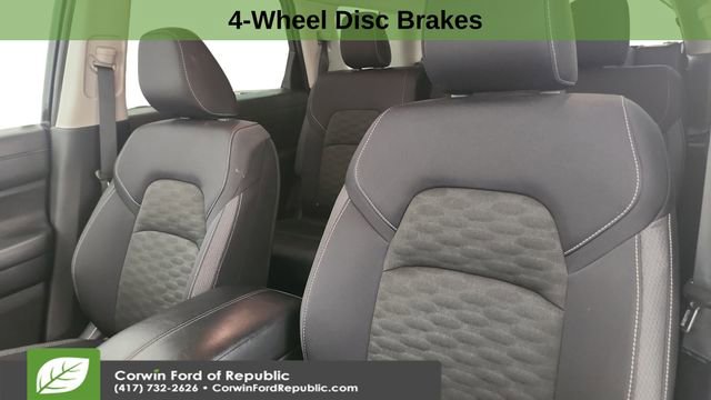 Used 2024 Nissan Pathfinder S image 11