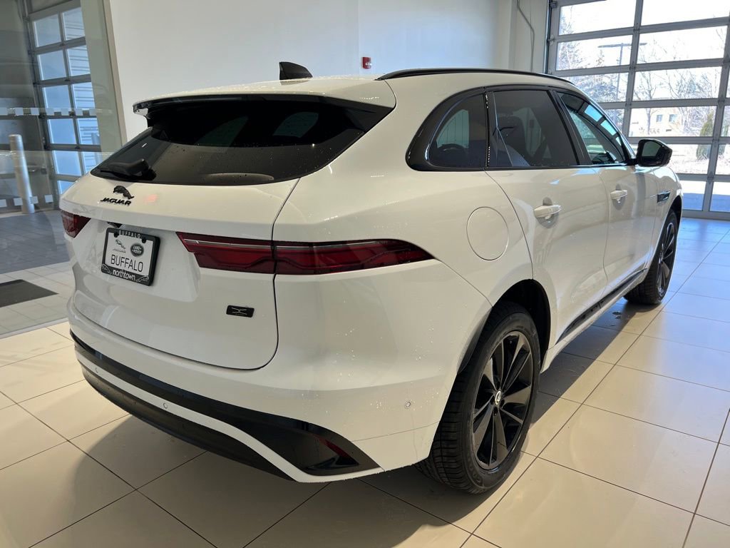 New 2026 Jaguar F-PACE R-Dynamic S image 5