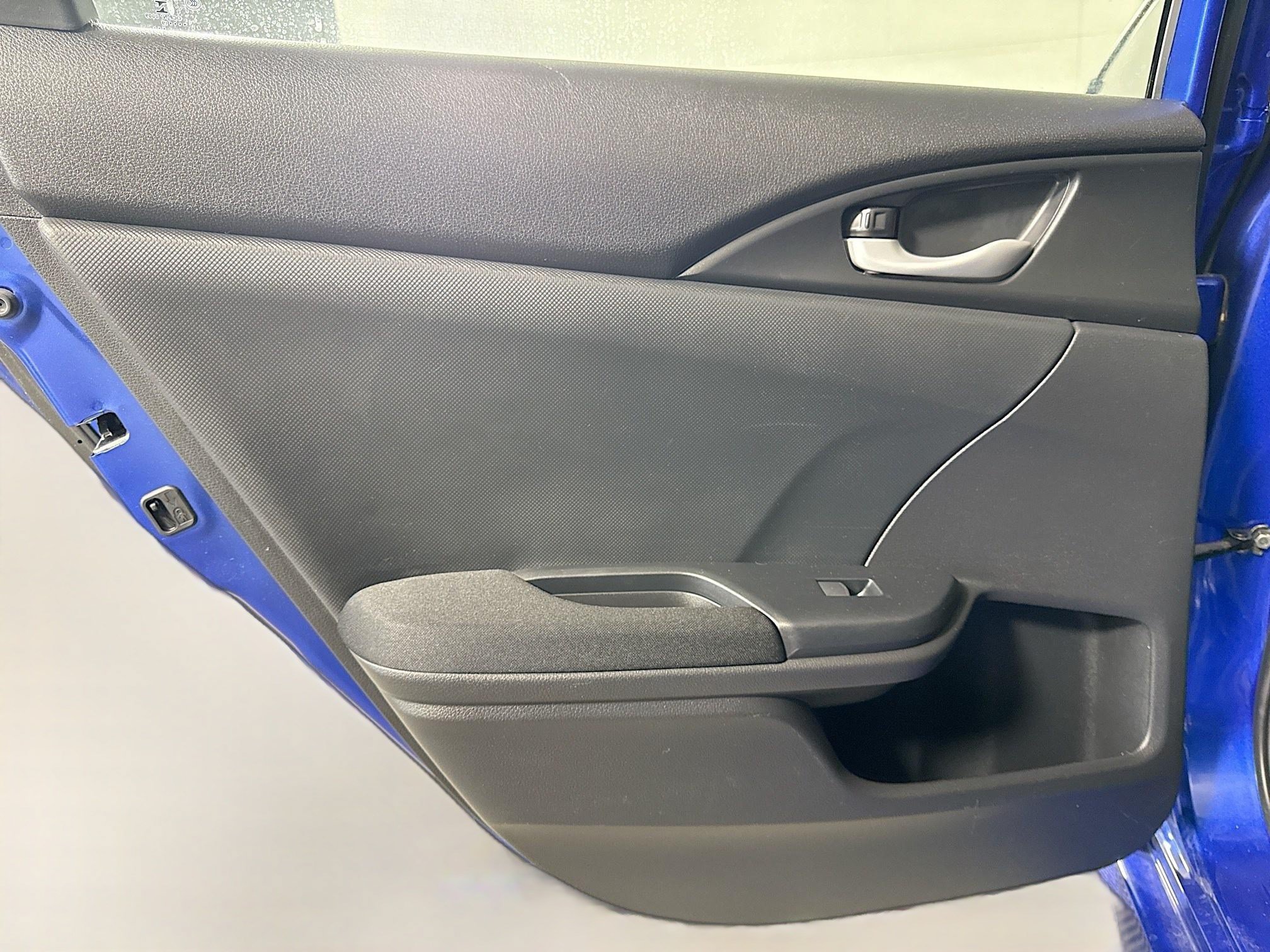 Used 2019 Honda Civic LX image 25