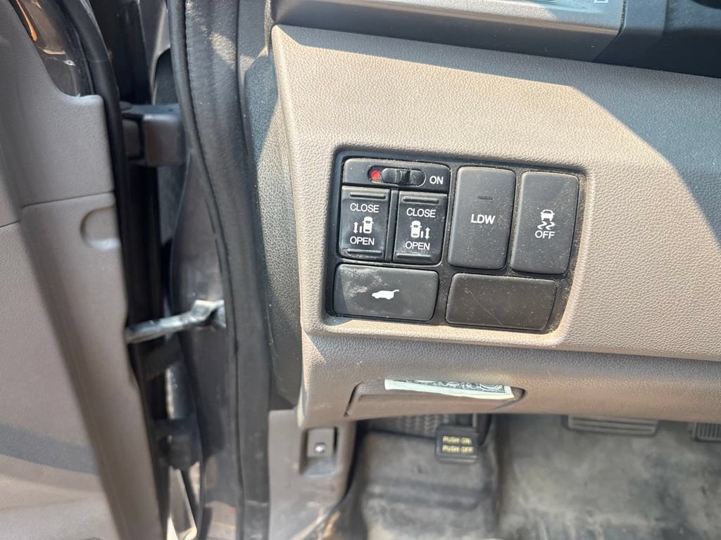Used 2016 Honda Odyssey EX-L image 10