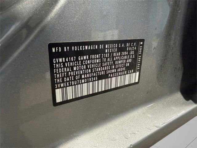 Used 2025 Volkswagen Jetta SE FWD image 40