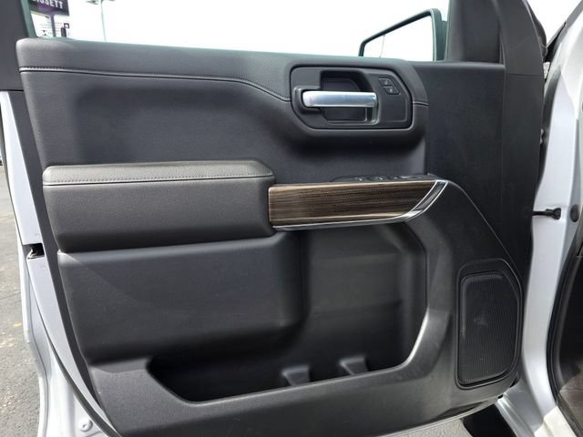 Used 2021 Chevrolet Silverado 1500 LT AWD/4WD image 19
