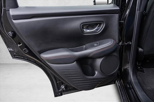 Used 2025 Honda HR-V Sport image 21
