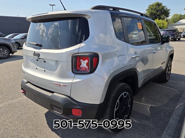 Used 2017 Jeep Renegade Trailhawk AWD/4WD image 5