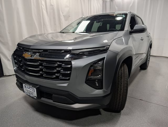 New 2027 Chevrolet Equinox LT FWD image 6