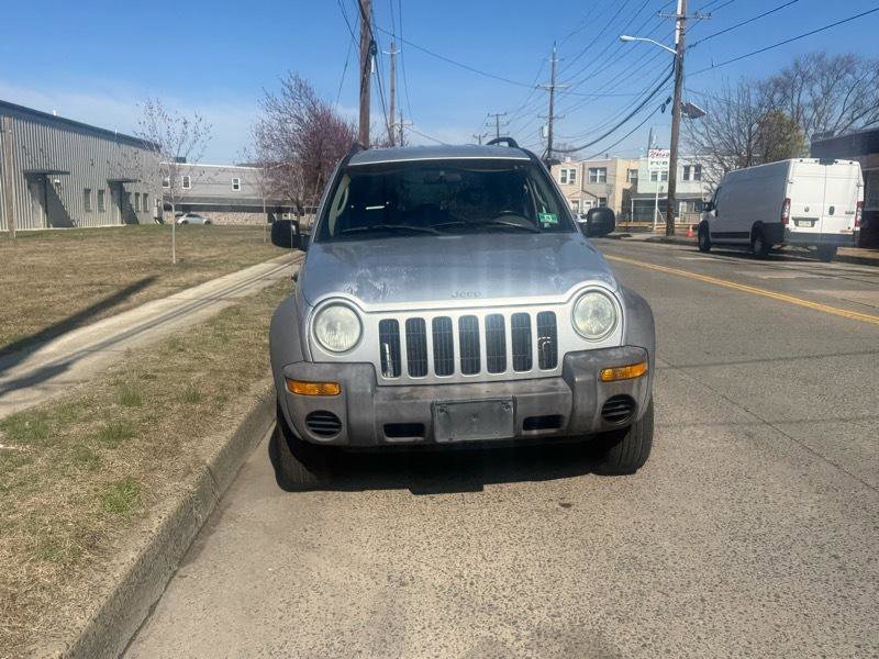 Used 2002 Jeep Liberty Sport image 4
