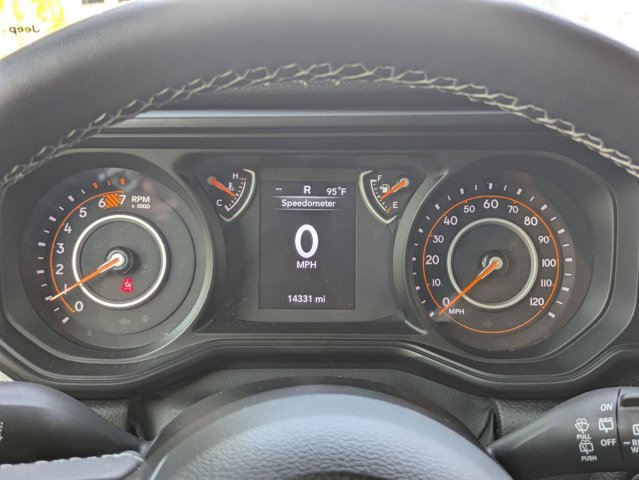 Used 2025 Jeep Wrangler Sport AWD/4WD image 11