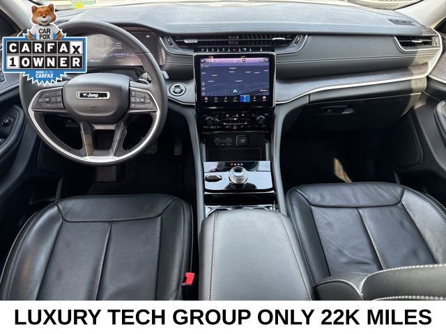 Used 2023 Jeep Grand Cherokee Limited w/ Luxury Tech Group II image 4