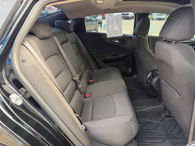 Used 2018 Chevrolet Malibu LT w/ Redline Edition FWD image 31