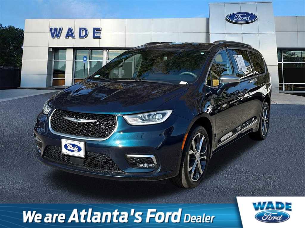 Used 2022 Chrysler Pacifica Pinnacle