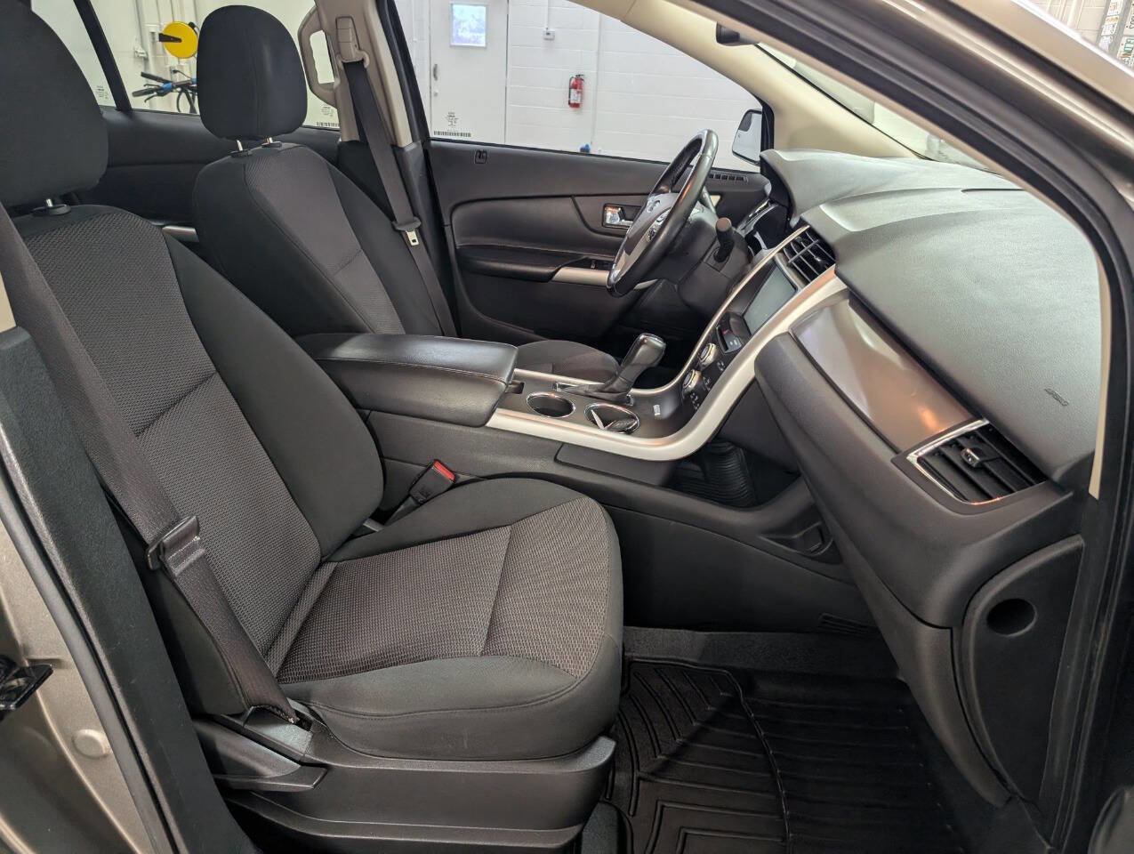 Used 2013 Ford Edge SEL w/ Driver Entry Pkg image 19