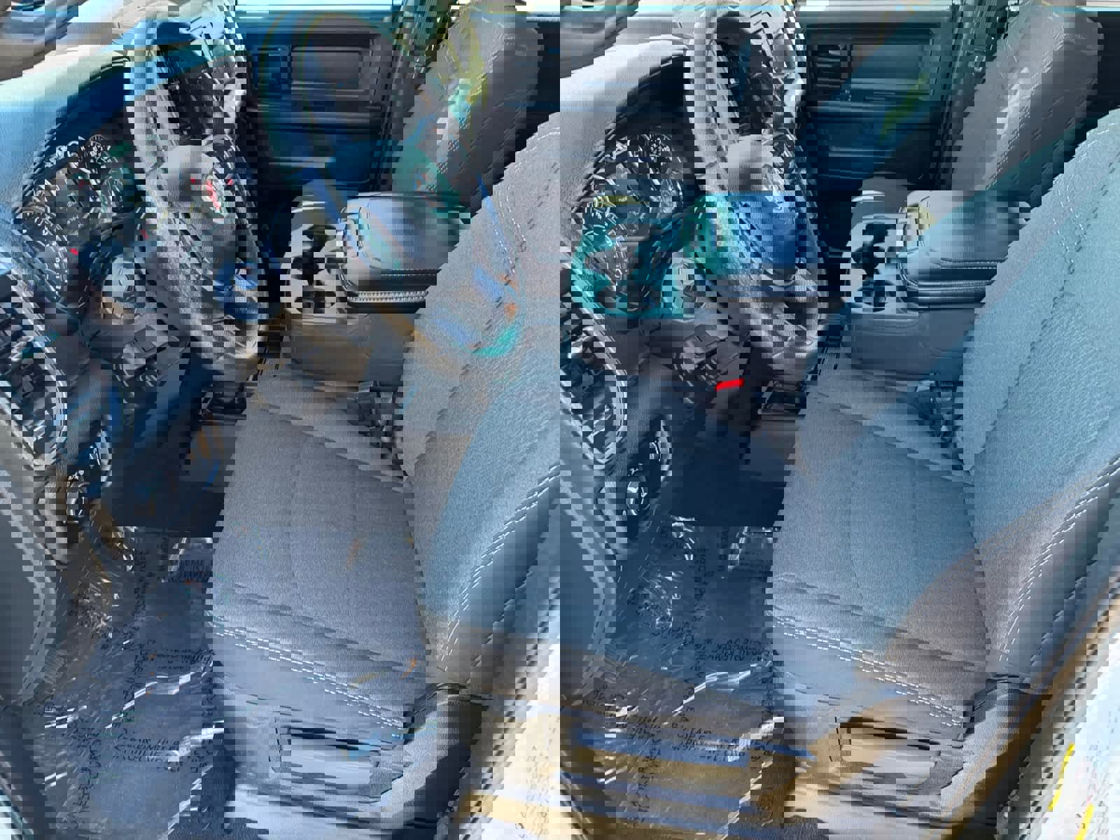 Used 2024 RAM 2500 Tradesman w/ Chrome Appearance Group image 10