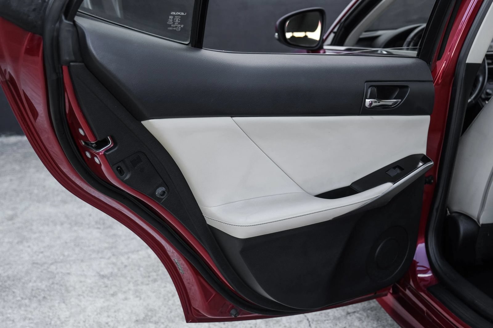 Used 2014 Lexus IS 250 RWD image 37