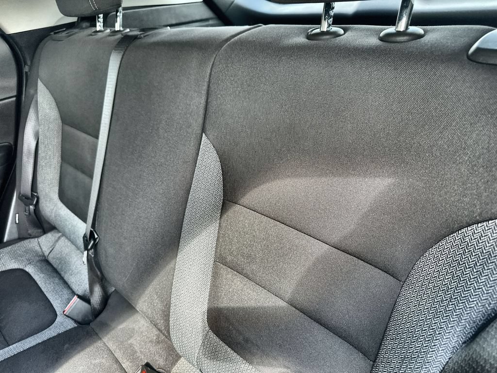Used 2021 Chevrolet TrailBlazer LT w/ Sun and Liftgate Package FWD image 18