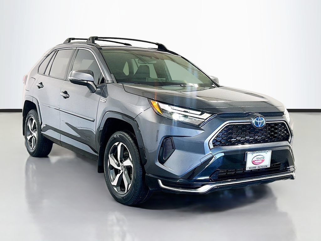 Used 2024 Toyota RAV4 SE w/ Weather & Moonroof Package AWD/4WD image 3