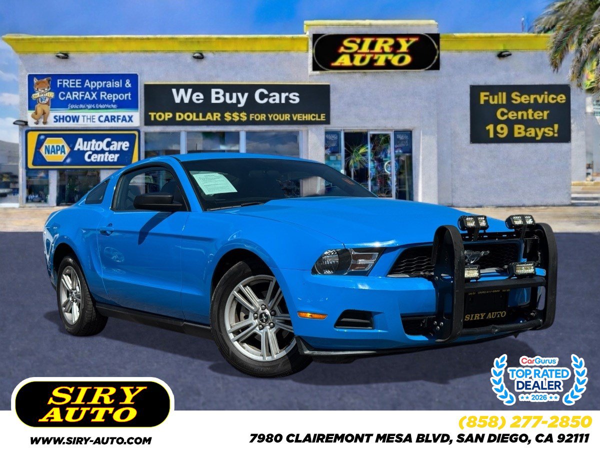 Used 2010 Ford Mustang Coupe RWD image 1