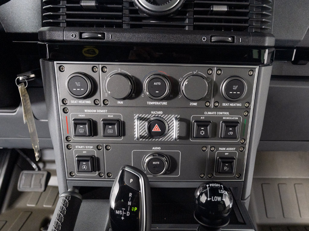 Used 2025 INEOS Grenadier Station Wagon AWD/4WD image 19