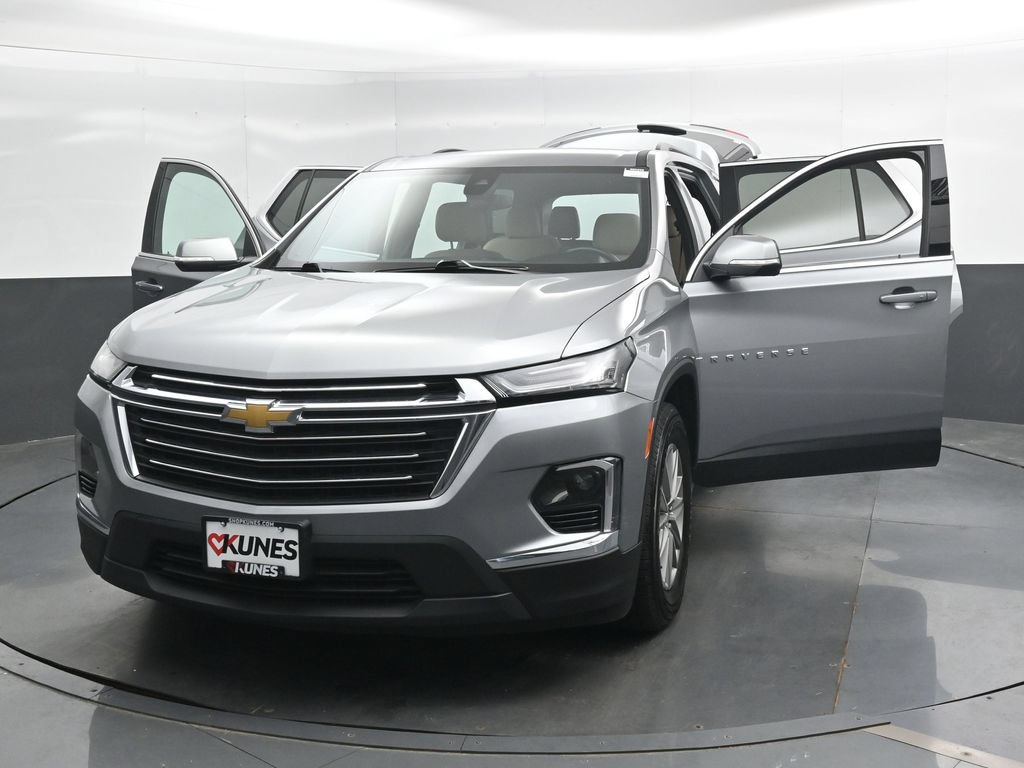 Used 2023 Chevrolet Traverse LT w/ LPO, Cargo Package AWD/4WD image 50
