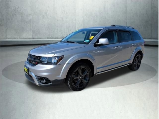 Used 2018 Dodge Journey Crossroad AWD/4WD image 1