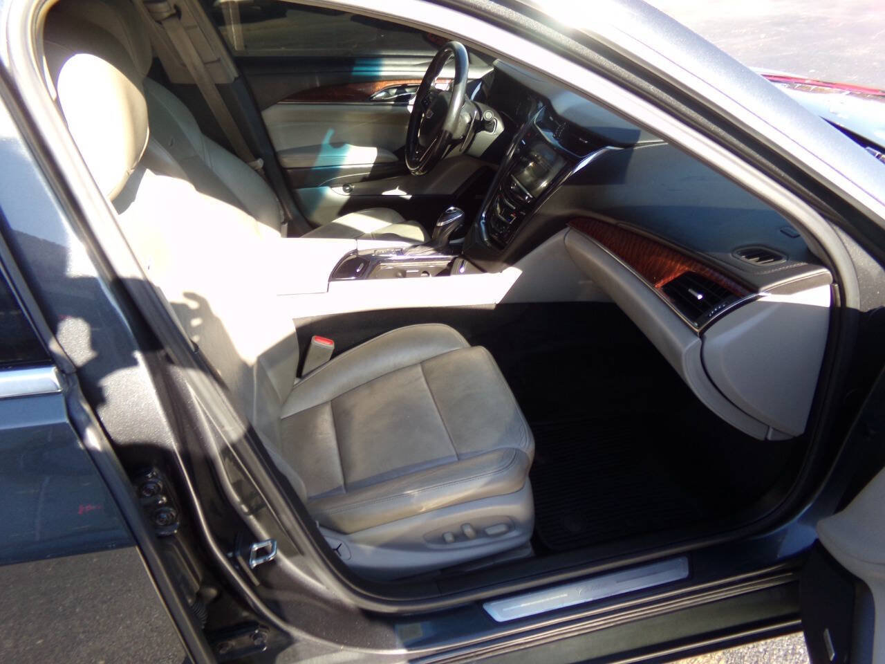 Used 2015 Cadillac CTS Luxury AWD/4WD image 25
