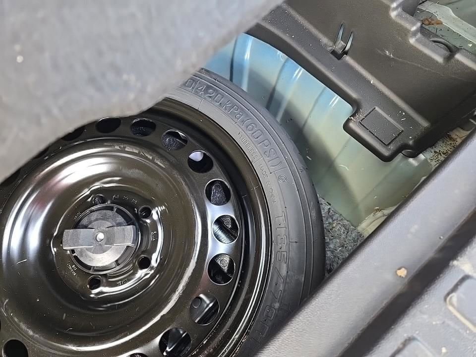 Used 2024 Chevrolet Equinox LS w/ LS Convenience Package image 13